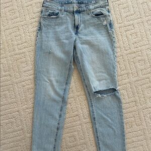 OLD NAVY BOYFRIEND JEANS